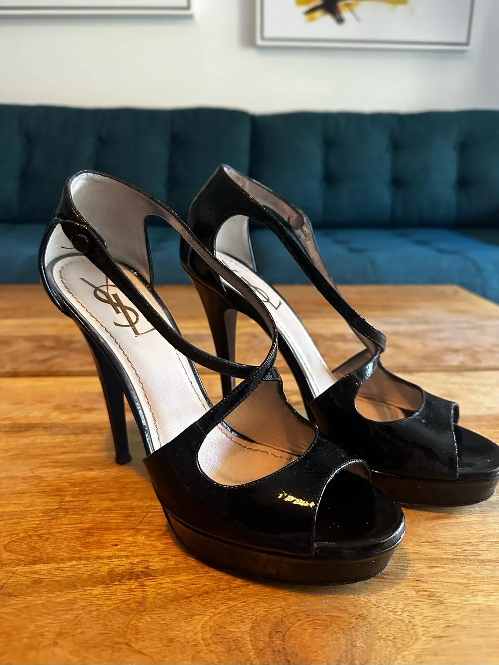 Authentic YSL Saint Laurent Black Patent Leather Platform Sandals Cross Straps